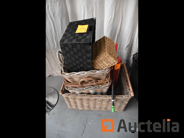 Kantoormaterialen en diverse - afbeelding 15 van  17