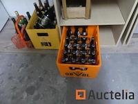 Kantoormeubilair, magnetron, koffiezetapparaat, koelkast, diverse dranken - afbeelding 9 van  23