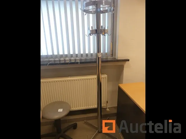 Kantoormeubiliair - afbeelding 2 van  17