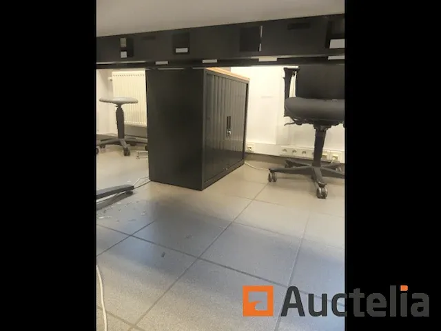 Kantoormeubiliair - afbeelding 5 van  17