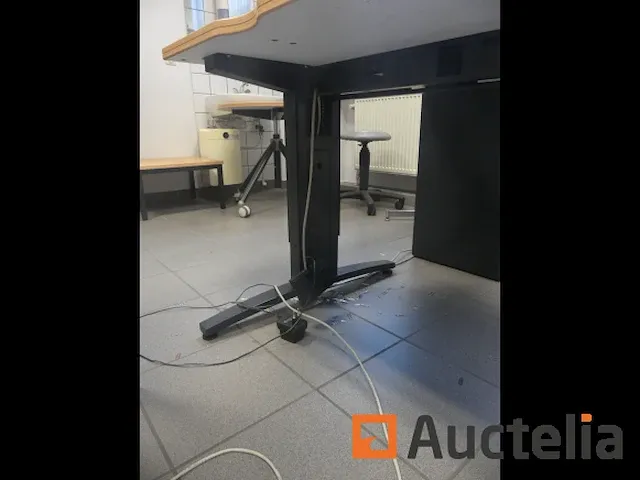 Kantoormeubiliair - afbeelding 15 van  17