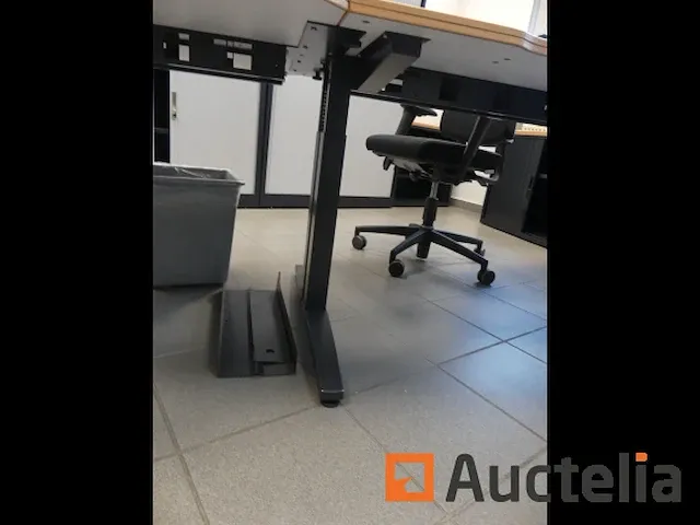 Kantoormeubiliair - afbeelding 12 van  23