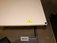 Kantoortafel met stoel - afbeelding 3 van  3