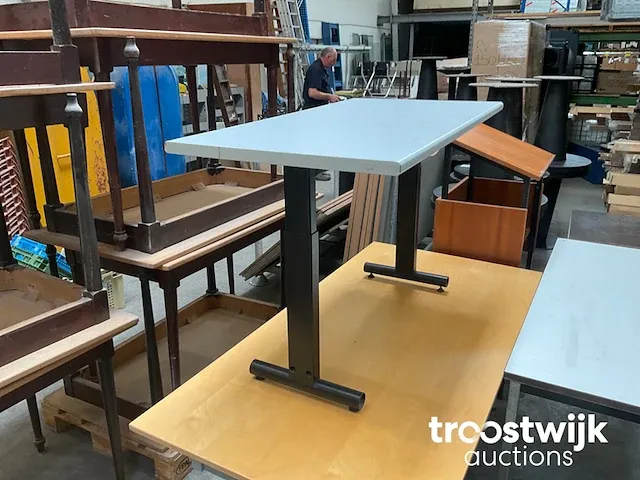 Kantoortafel - afbeelding 5 van  8
