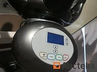 Kapper zetel + haardroger salon ambience - afbeelding 2 van  9