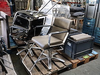 Kappersstoelen (x3) - afbeelding 1 van  3