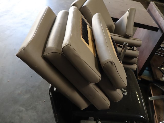 Kappersstoelen (x4) - afbeelding 3 van  4