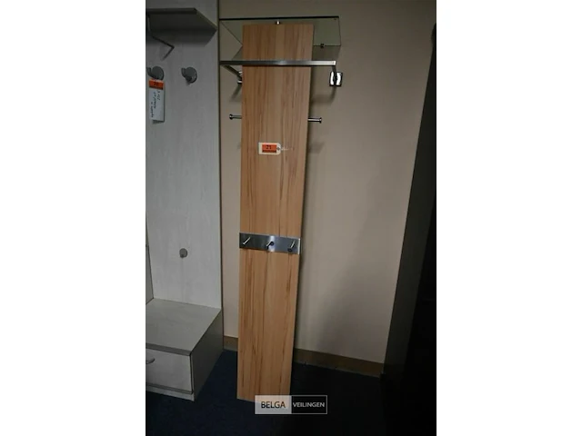 Kapstok met glazen hoedenplank - afbeelding 1 van  1