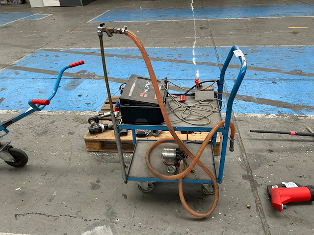 Kar en pompsysteem - afbeelding 1 van  6