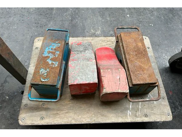 Kar, gewichten, wielkeg - afbeelding 3 van  3