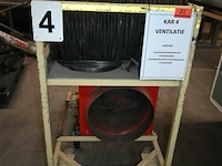 Kar met ventilatiemateriaal voor brandweer - afbeelding 2 van  8