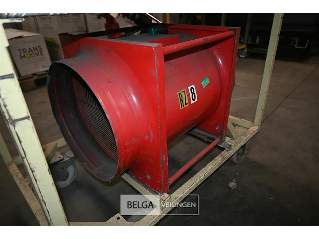 Kar met ventilatiemateriaal voor brandweer - afbeelding 3 van  8