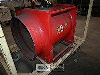 Kar met ventilatiemateriaal voor brandweer - afbeelding 3 van  8