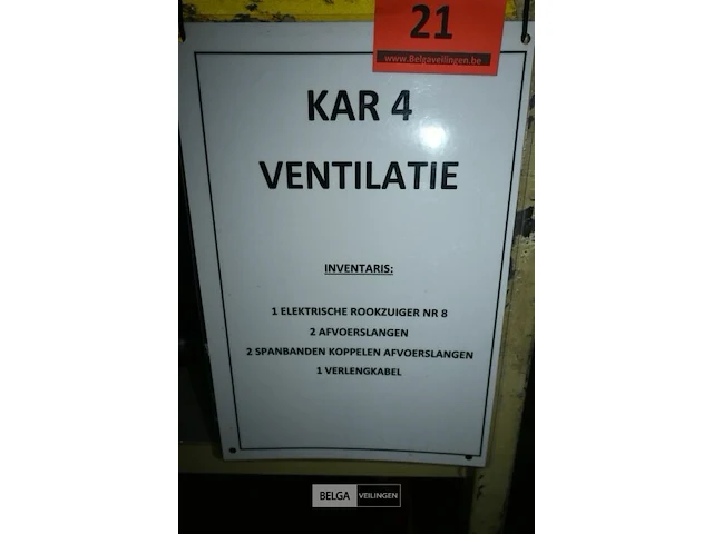 Kar met ventilatiemateriaal voor brandweer - afbeelding 5 van  8