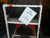 Kar met ventilatiemateriaal voor brandweer - afbeelding 2 van  7