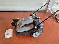 Karcher - 2021 - km70/30c bp pack adv. - karcher veegmachine km70/30c bp pack adv - afbeelding 1 van  5