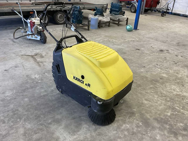 Kärcher 750 ksm straatveegmachine - afbeelding 5 van  12