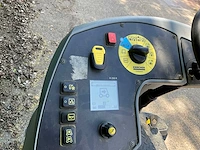 Karcher b 250 r zelfrijdende veegmachine - afbeelding 3 van  11