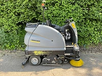 Karcher b 250 r zelfrijdende veegmachine - afbeelding 1 van  11