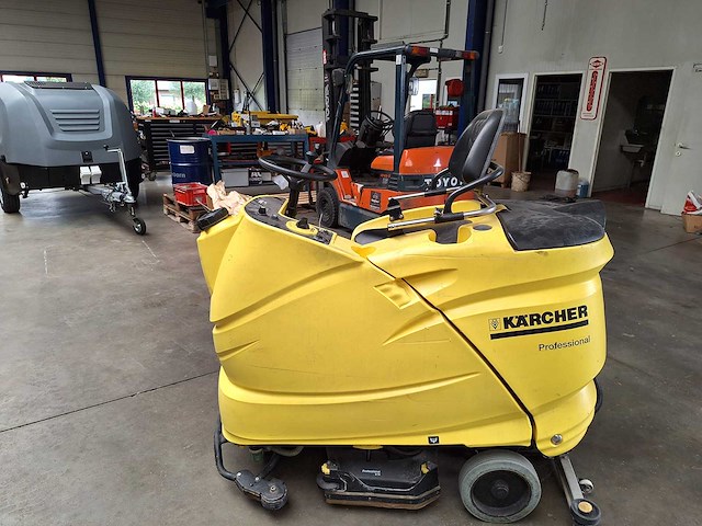 Karcher b140 d75 schrobzuigmachine - afbeelding 3 van  5