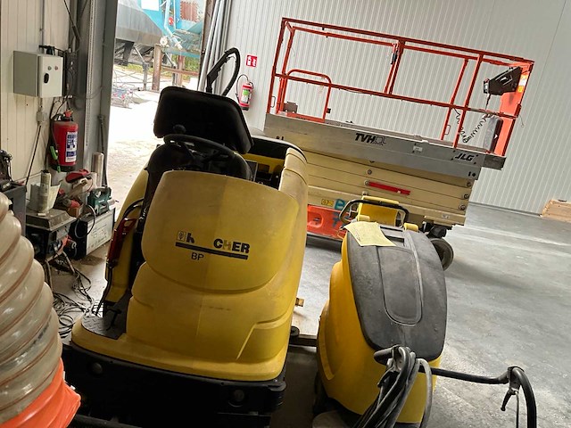 Kärcher br 100/250 r schoonmaakwagen - afbeelding 2 van  12