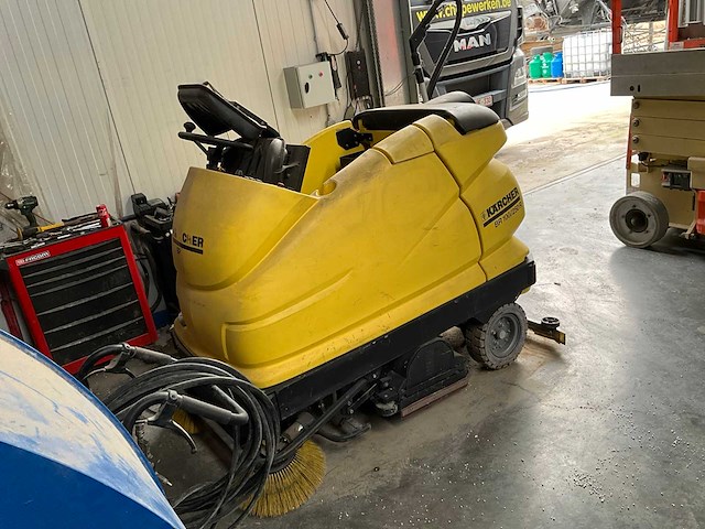 Kärcher br 100/250 r schoonmaakwagen - afbeelding 1 van  12