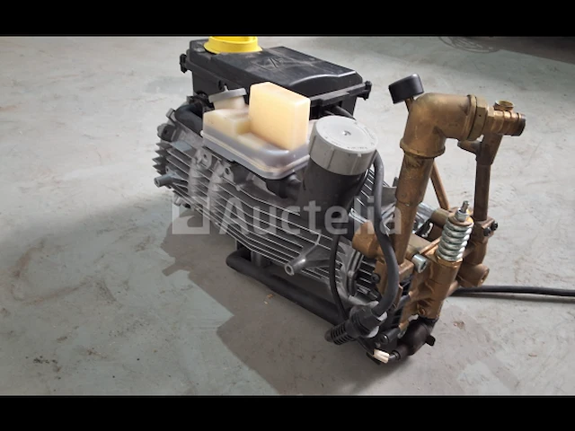 Karcher hoge drukspuit motor 4.623-981 - afbeelding 4 van  6