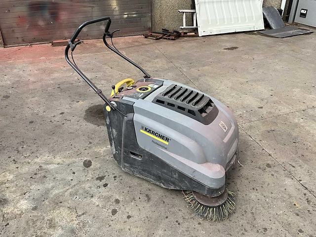 Kärcher km 74/40 w p met honda motor - industriële stofzuiger - afbeelding 1 van  22