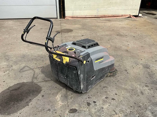 Kärcher km 74/40 w p met honda motor - industriële stofzuiger - afbeelding 17 van  22