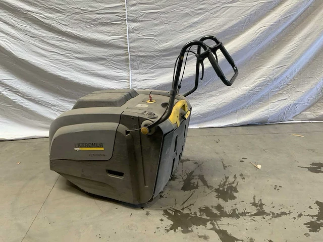 Karcher km 75/40 w accu veeg-zuigmachine - afbeelding 3 van  4