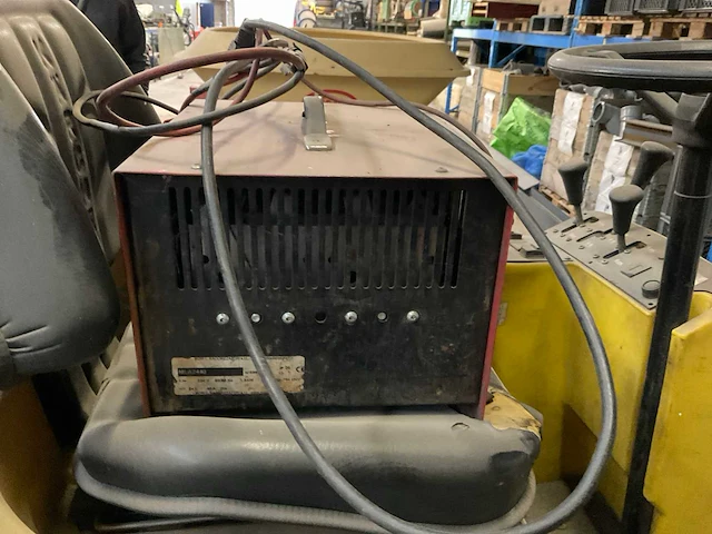 Kärcher kmr 1250 zelfrijdende veegmachine - afbeelding 3 van  14
