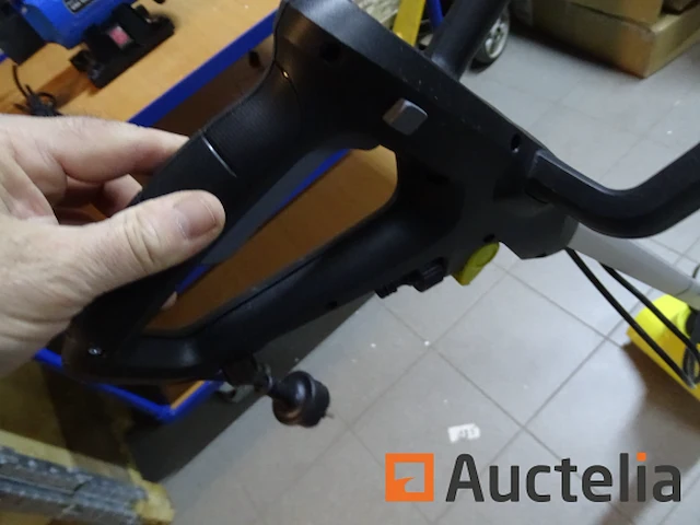 Karcher pcl 4 dek reiniger - afbeelding 1 van  9