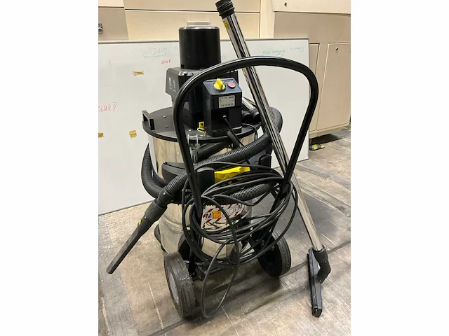 Karcher professional nt80/1 b1 m industriële stofzuiger - afbeelding 3 van  5