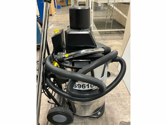 Karcher professional nt80/1 b1 m industriële stofzuiger - afbeelding 4 van  5