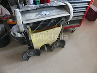 Kärcher s4 twin handmatige vloerborstelmachine - afbeelding 3 van  5
