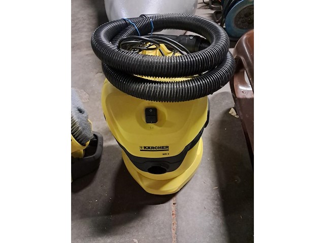 Karcher stofzuiger wd 3 ( zo goed als nieuw) - afbeelding 1 van  5