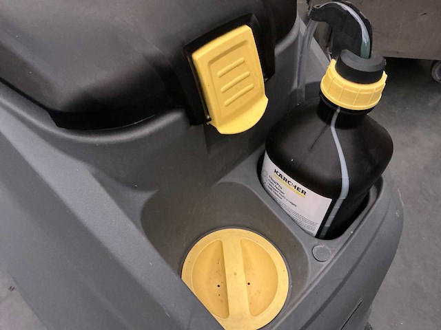 Kärcher vloerreiniger - afbeelding 3 van  13