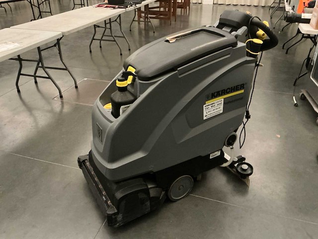 Kärcher vloerreiniger - afbeelding 1 van  13