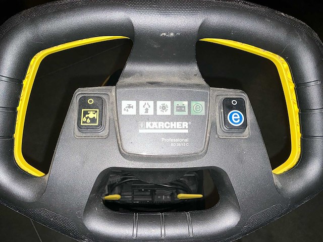 Kärcher vloerreiniger - afbeelding 8 van  8