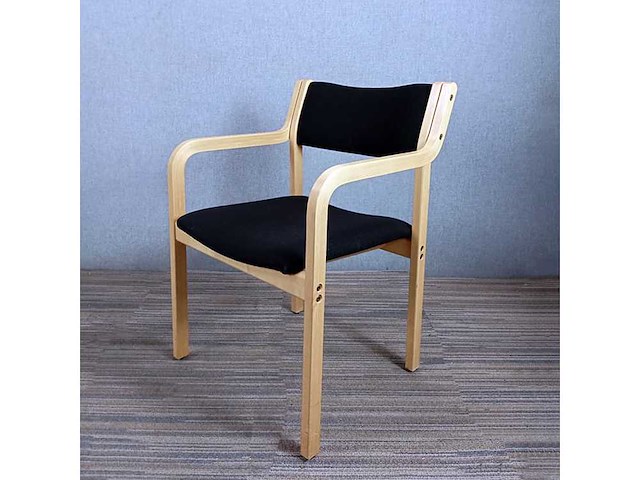 Kari asikainen - waiting room chair (3x) - afbeelding 3 van  10
