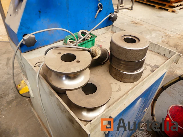 Karl muller rb703 buisbuigmachine - afbeelding 5 van  9