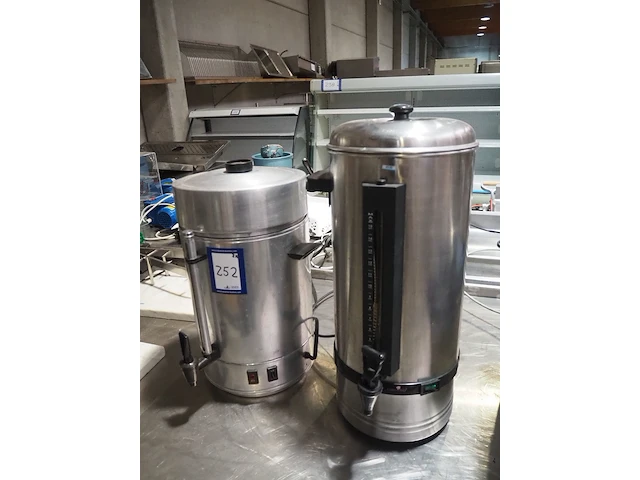 Karma global ltd. - afbeelding 1 van  12