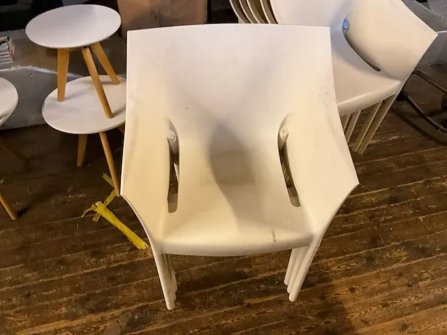 Kartell dr.no tuinstoel (8x) - afbeelding 6 van  9