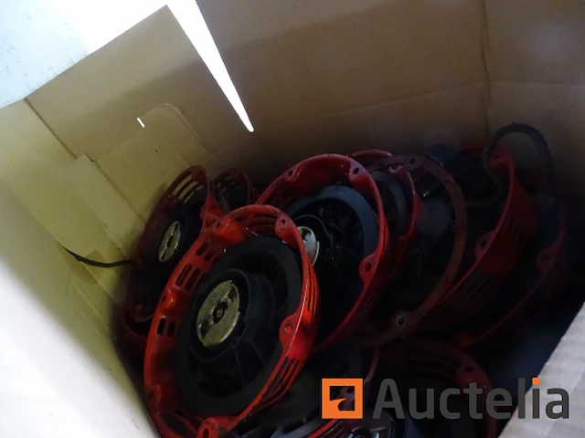 Karting accessoires: 85 draagraketten, diverse filterdeksels - afbeelding 4 van  15