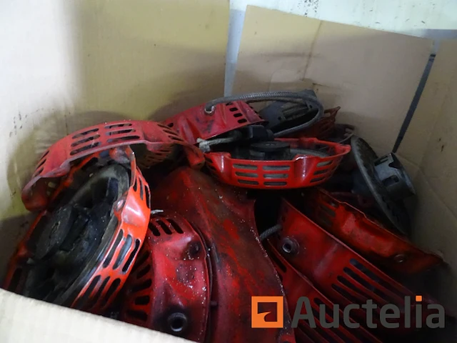 Karting accessoires: 85 draagraketten, diverse filterdeksels - afbeelding 11 van  15