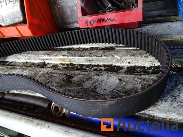 Karting accessoires: as achter, kleppendeksel, afdichtingen, .. - afbeelding 10 van  12