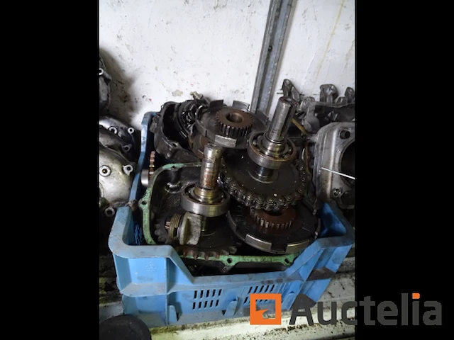 Karting accessoires: krukassen, koppelingen, 5 motoren - afbeelding 4 van  28