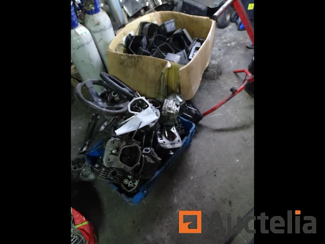 Karting accessoires (zie detail) - afbeelding 4 van  8