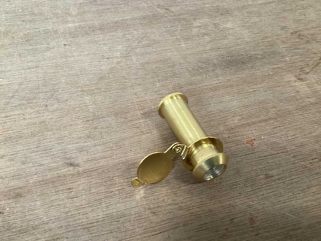 Karwei deurspion 12 mm, messing (40x) - afbeelding 1 van  3
