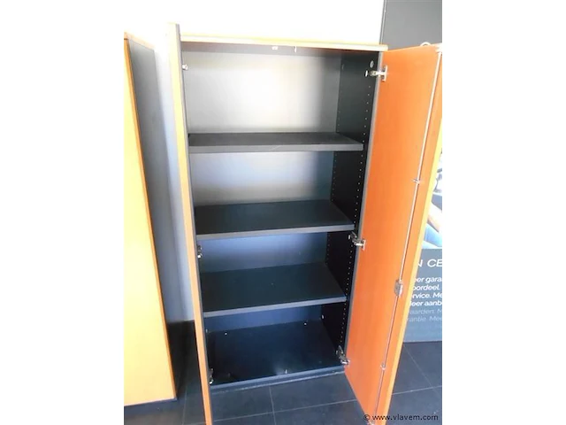 Kast formica 3 legborden 80x45x170 - afbeelding 2 van  2